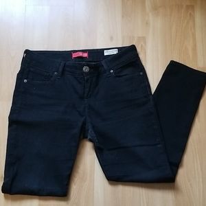GUESS Jeans